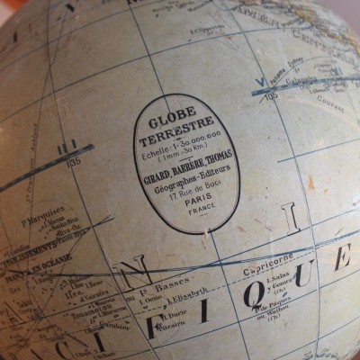 Ancien globe terrestre 1930