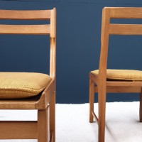 GUILLERME et CHAMBRON set of four oak chairs 1970