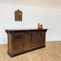 Apothecary counter C.1900