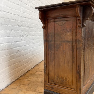 Apothecary counter C.1900