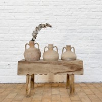 Set of 3 amphorae with wooden stand