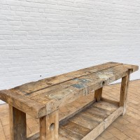 Workbench in raw wood from the 1930s