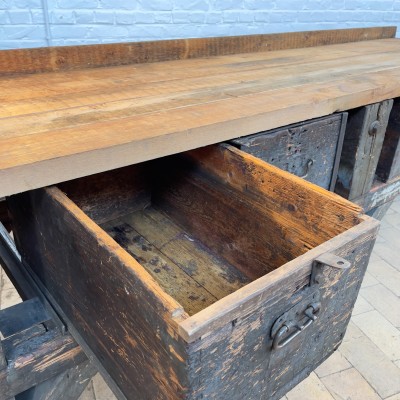 Workbench with braces early 20th