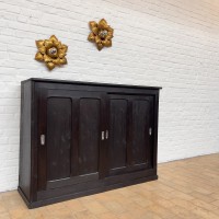 Arrière de comptoir à portes coulissantes en bois