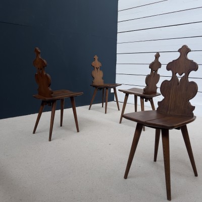 Ensemble de 4 chaises en bois art populaire