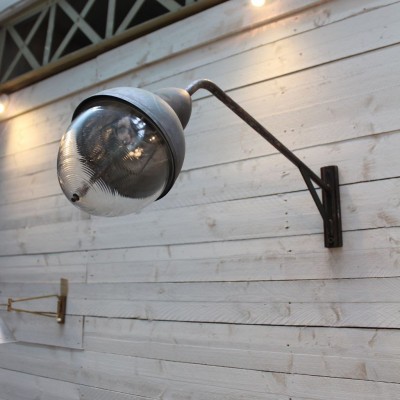 Old industrial wall lamp 1950 - Holophane