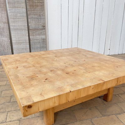 Grande table basse en bois design 1970