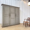 Ancienne armoire en bois 3 portes des années 30