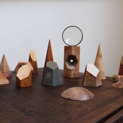 Series of geometric shape in wood