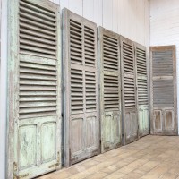 Early 20th century set of 10 wooden shutters