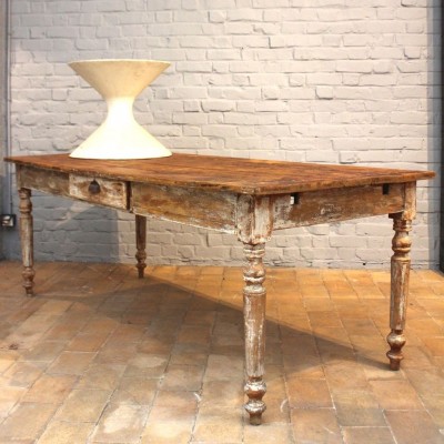 Ancienne table en bois