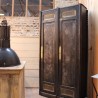 Ancienne armoire industrielle en métal