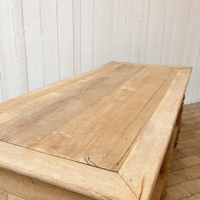 Drapery table with flap 1930