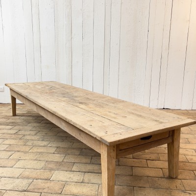 Large oak coffee table