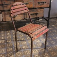 Ancienne chaise métal et bois