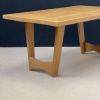 Table en chêne par GUILLERME et CHAMBRON c.1950