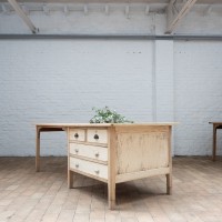 1 to 2 wooden work tables, early 20th century