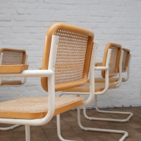 Rare suite de six fauteuils B32 blanc par Marcel Breuer
