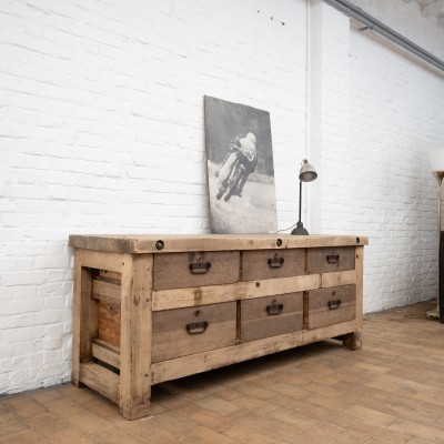 Early 20th 6 -drawer workbench