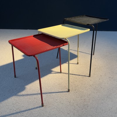 Tables gigognes SOUMBA de Mathieu Matégot vers 1950 Produit proposé par ECLECTIQUE ANTIQUE
