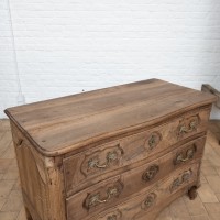 19th century curved walnut chest of drawers