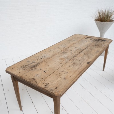 Ancienne table de ferme pieds fuseaux, début 20ème