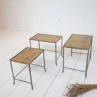 Suite de 3 tables gigognes laiton façon bambou 1970