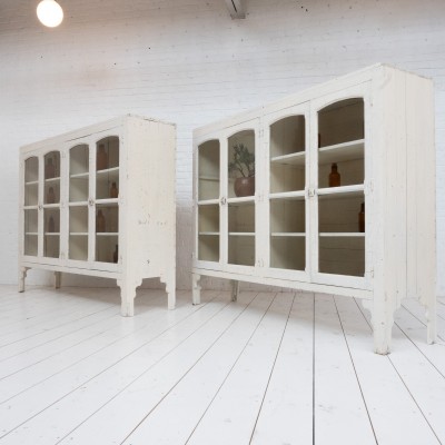 Early 20th Century Wooden Display Cabinet