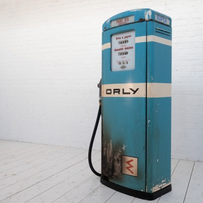 French SATAM petrol pump, 1950