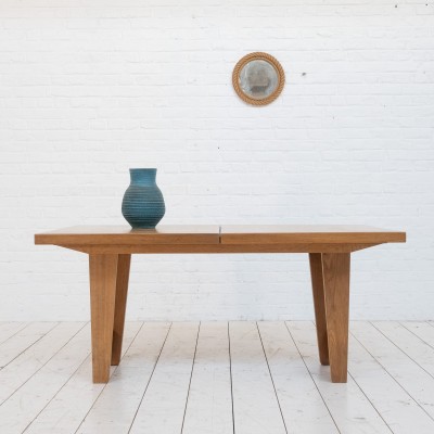 Table en chêne par GUILLERME et CHAMBRON  France vers 1960