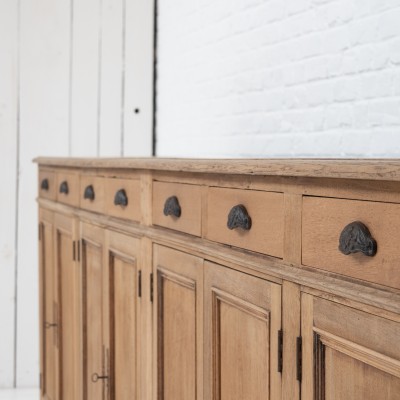 Large oak sideboard, 1930