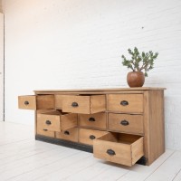 Oak chest of drawers, 1930