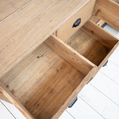 Oak chest of drawers, 1930