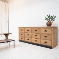 Oak chest of drawers, 1930