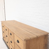 Oak chest of drawers, 1930