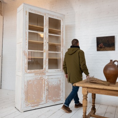 Large 4-door wooden display cabinet, 1930