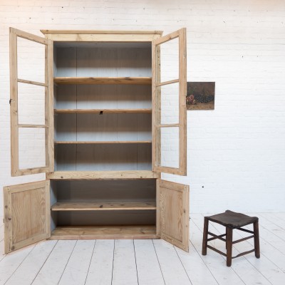 Antique 4-door wooden display cabinet, 1930