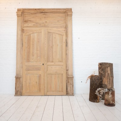 Large wooden paneling, late 19th century