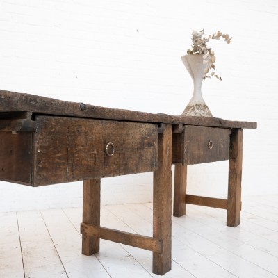 Impressive oak work table, 19th century