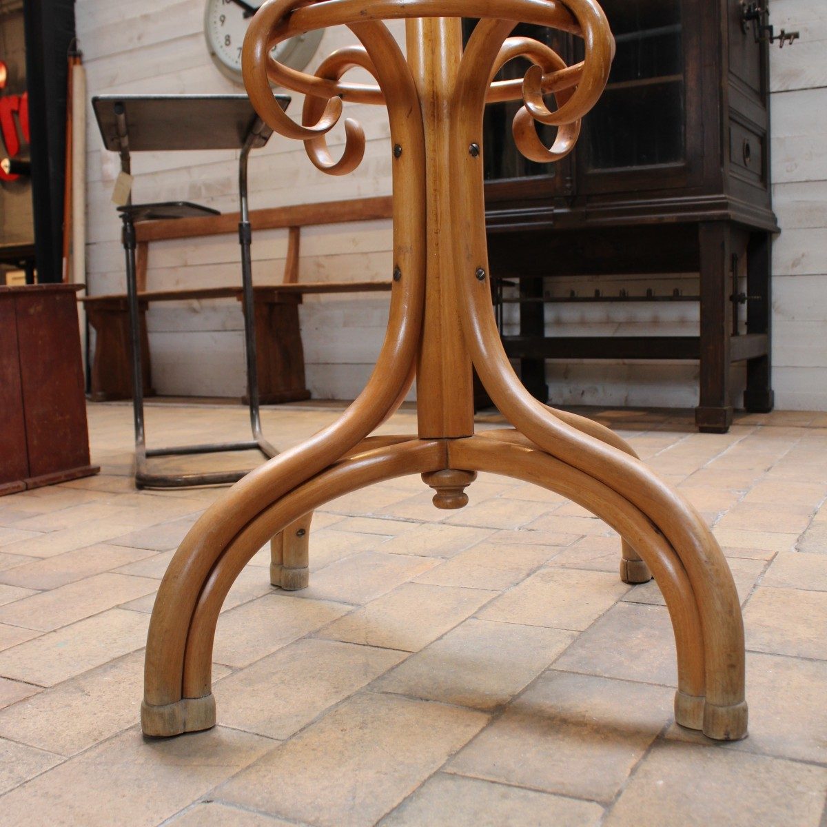 Porte Manteaux Thonet Perroquet 1940 Porte Manteaux Thonet Perroquet 1940