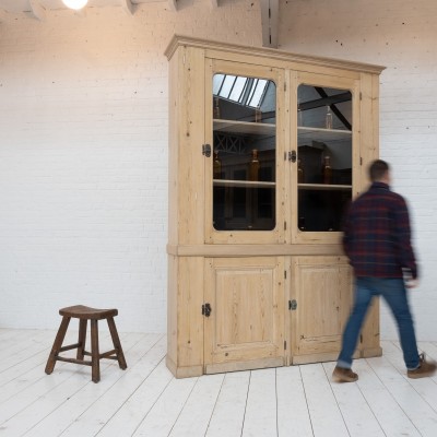 Large 4-door wooden display case