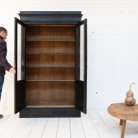 Napoleon III blackened pearwood 2-door bookcase