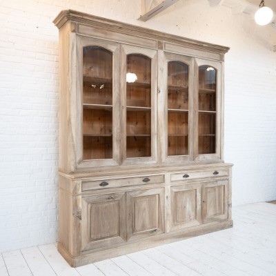 Large walnut bookcase, 1930