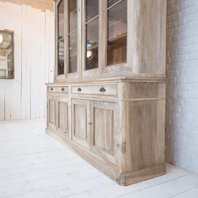 Large walnut bookcase, 1930