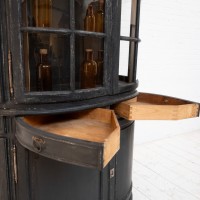 Large curved display cabinet, 1930