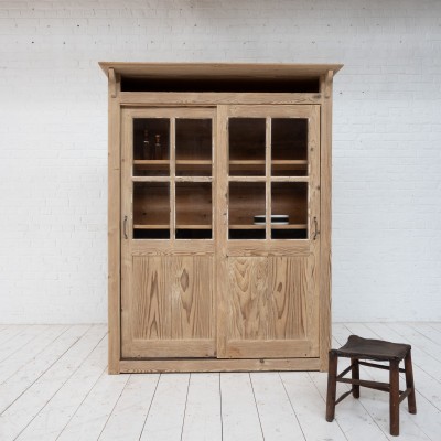 French wooden dresser with sliding doors, 1930