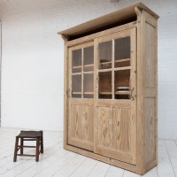 French wooden dresser with sliding doors, 1930