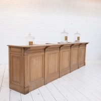 Exceptional oak hotel counter, 1930