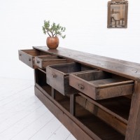 Large oak trapezoid counter, late 19th century