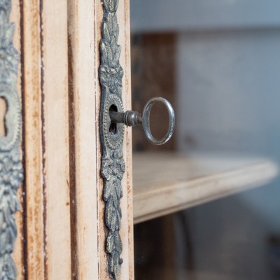 Antique wooden bookcase, 1970